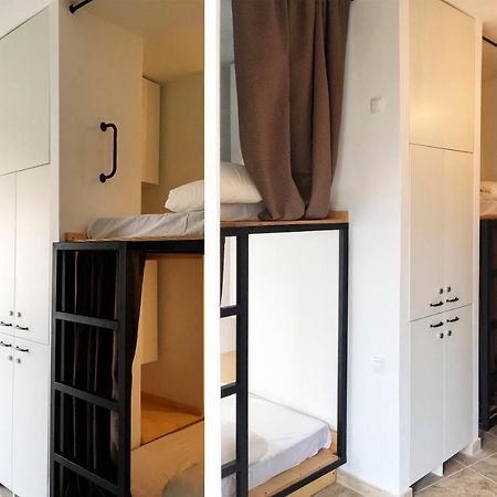 Hostel Numero Trece - Free Towels, Coffee & Tea, Remote Check-In (Adults Only) Alicante Ngoại thất bức ảnh