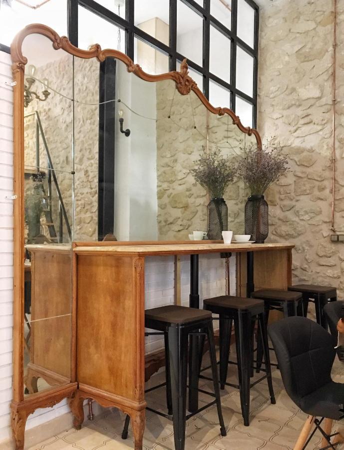 Hostel Numero Trece - Free Towels, Coffee & Tea, Remote Check-In (Adults Only) Alicante Ngoại thất bức ảnh