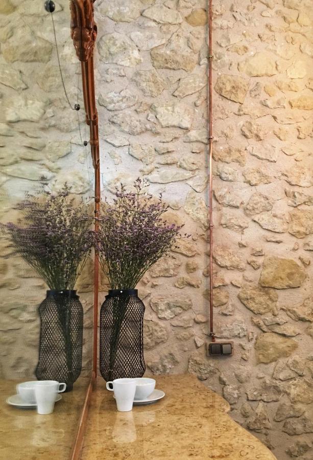 Hostel Numero Trece - Free Towels, Coffee & Tea, Remote Check-In (Adults Only) Alicante Ngoại thất bức ảnh