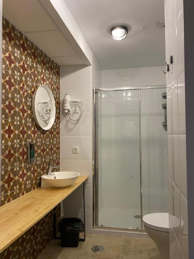 Hostel Numero Trece - Free Towels, Coffee & Tea, Remote Check-In (Adults Only) Alicante Ngoại thất bức ảnh
