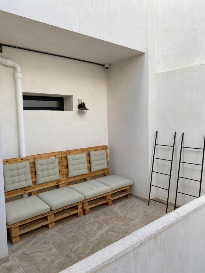 Hostel Numero Trece - Free Towels, Coffee & Tea, Remote Check-In (Adults Only) Alicante Ngoại thất bức ảnh